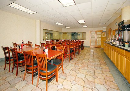 Quality Inn & Suites Seattle 07.[1]